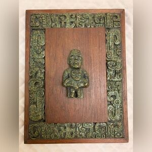 VINTAGE ORIGINAL ZAREBSKI CRUSHED MALACHITE/WOOD 3D MEXICAN PLAQUE